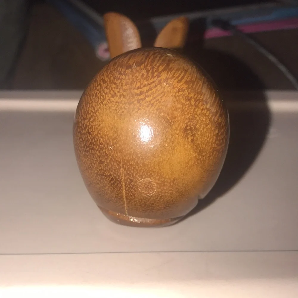 Vintage Whale Carving 1950's Woods of Hawaii Monkey Pod Carvings Waikiki Hawaii - Picture 8 of 8